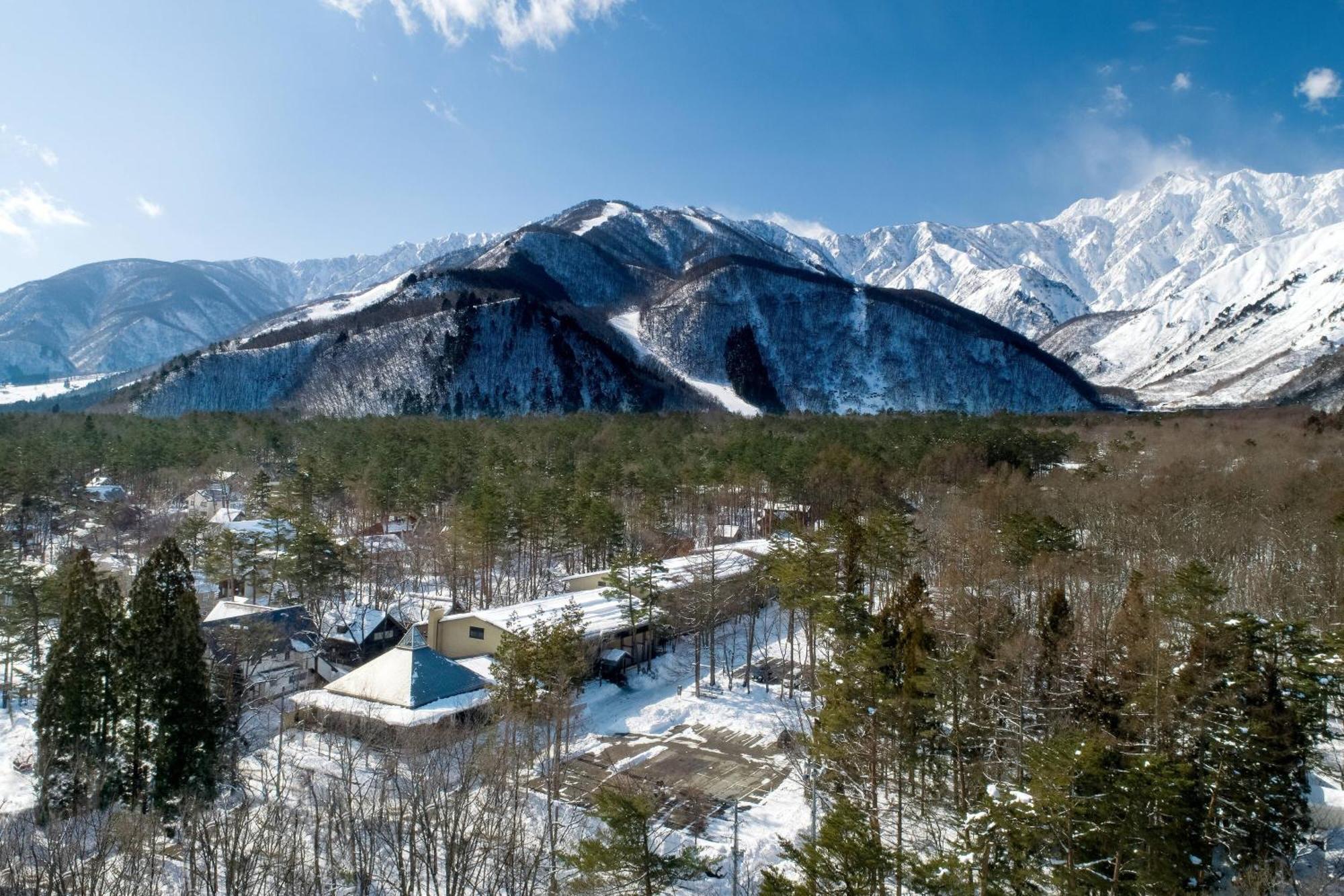 白马万怡酒店 白马村 外观 照片